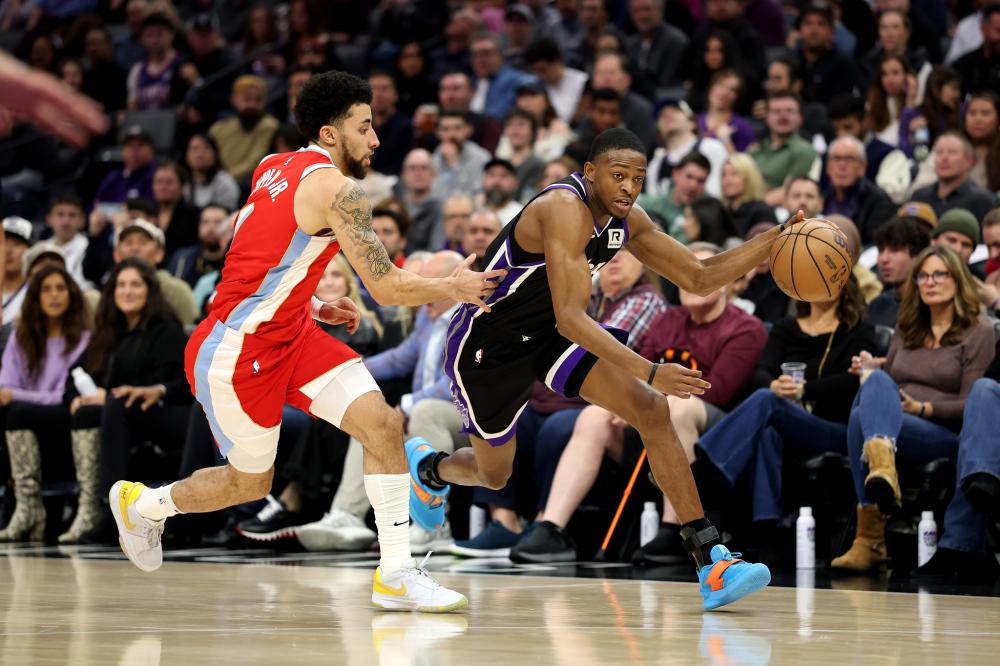 仿佛把我们 仿佛把我们